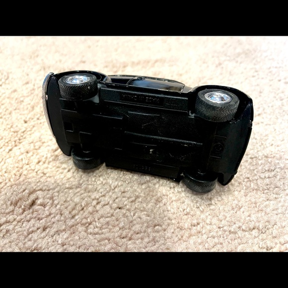 1:32 Model Volkswagen Bug - Picture 4 of 4